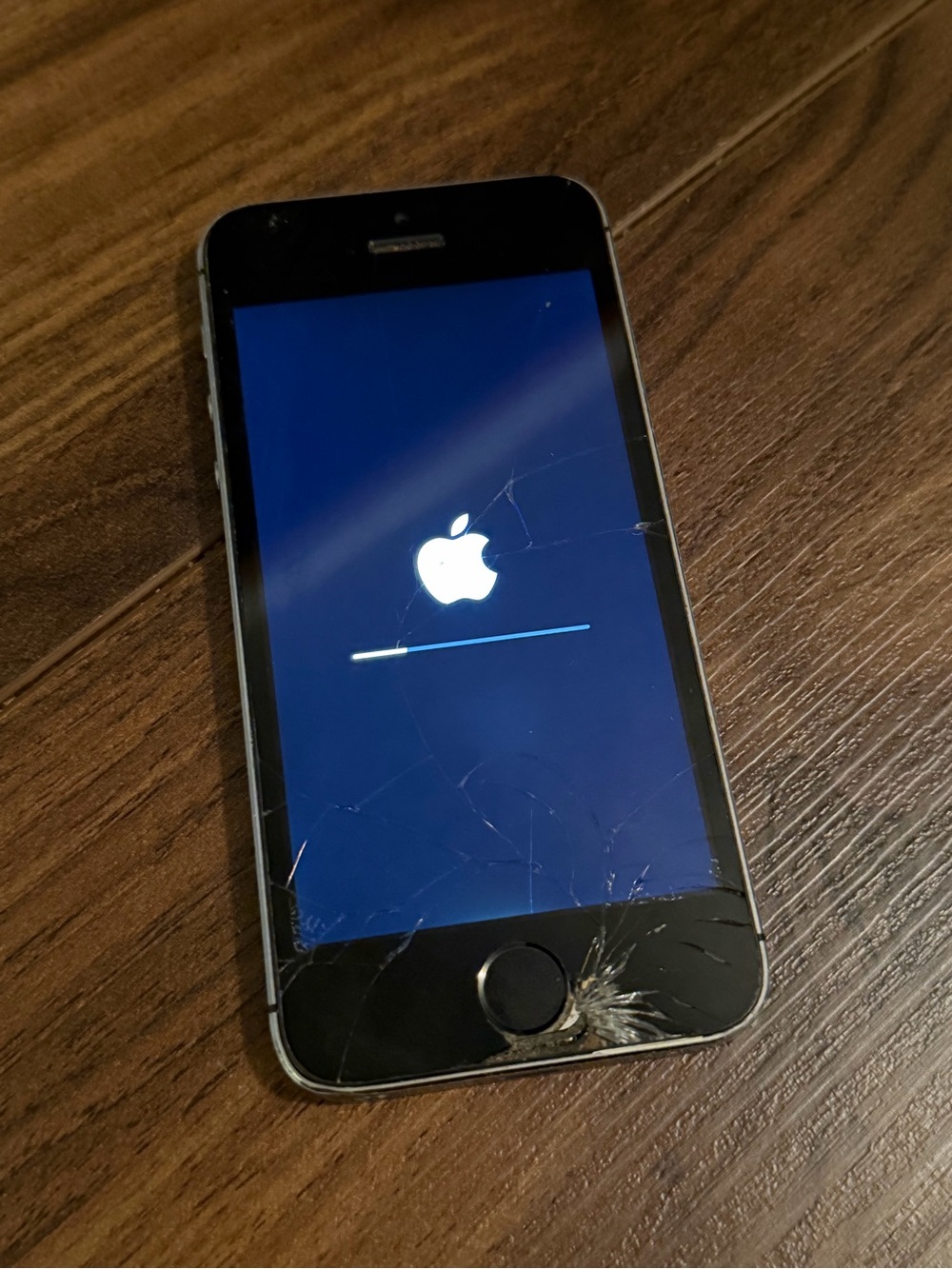 Apple iPhone 5s Space Grey 16GB